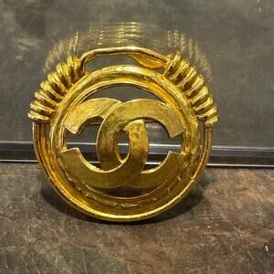 Chanel Vintage‎ Circle Wrap Brooch 94P 24k Gold Plated Authentic CoA